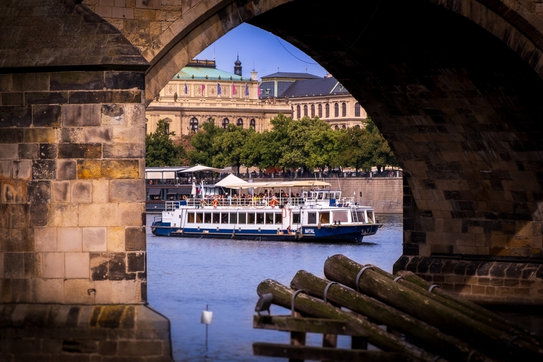 Praha Lunch Cruise Tour 1