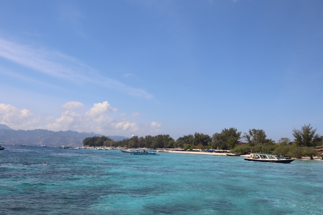 From Lombok: Full Day Snorkeling Day Trip to North 3 Gilis (Trawangan, Meno, Air) 4
