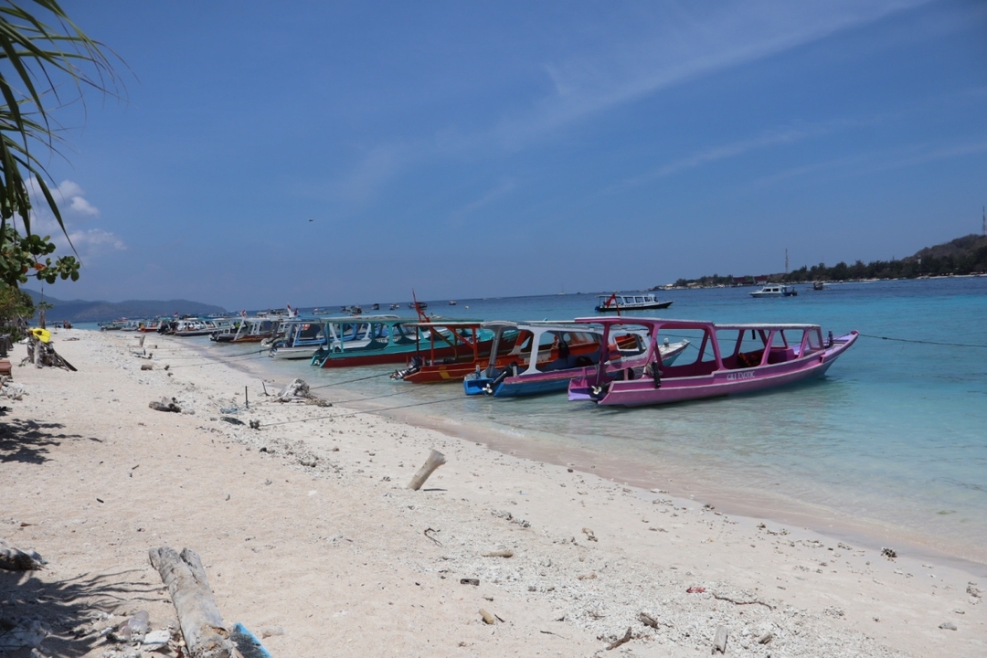 South Lombok Gili Island snorkeling Day Trip (Nanggu, Sudak, Kedis) 1