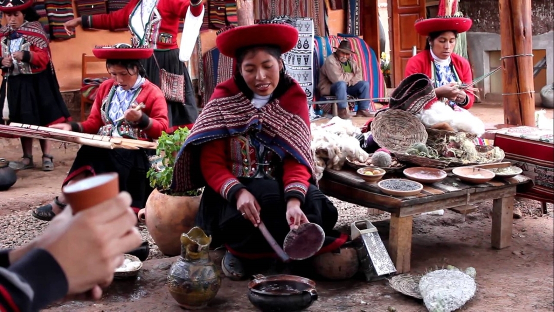 Sacred Valley Vip + buffet lunch 2