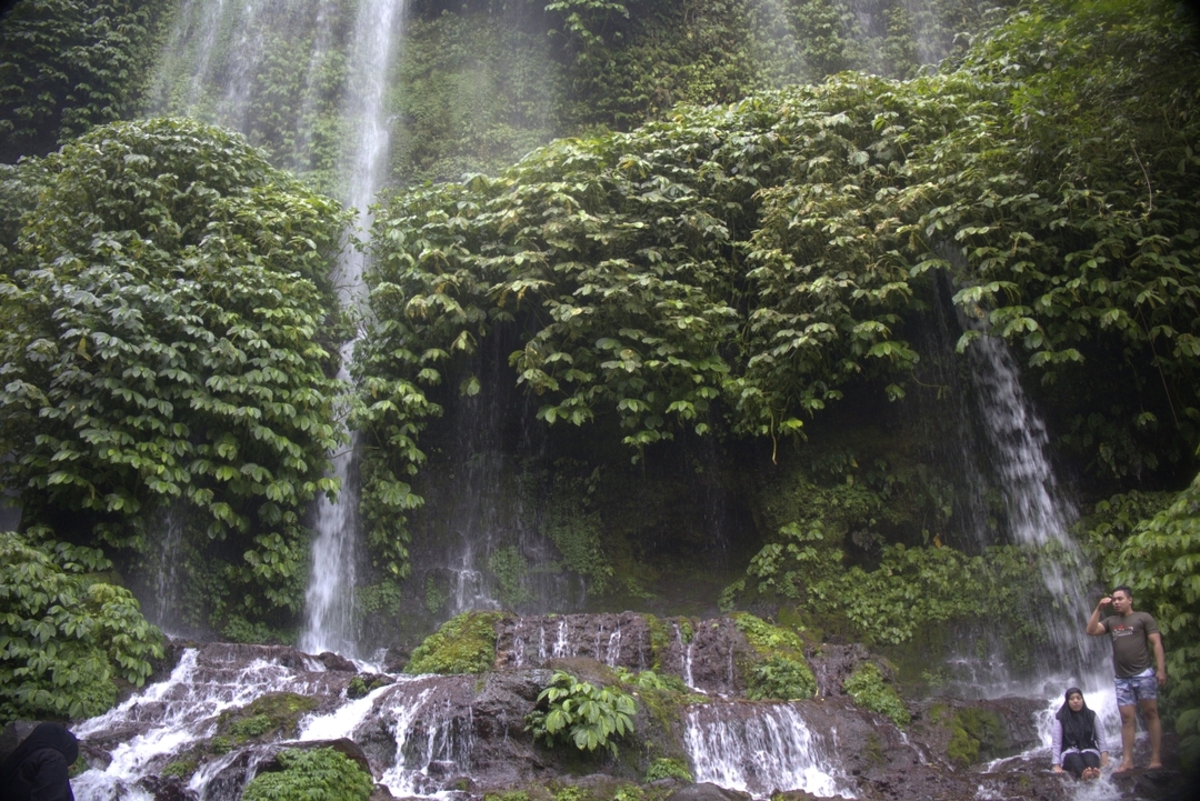 Benang Kelambu Waterfall and Mandalika South Beaches Day Trip 6