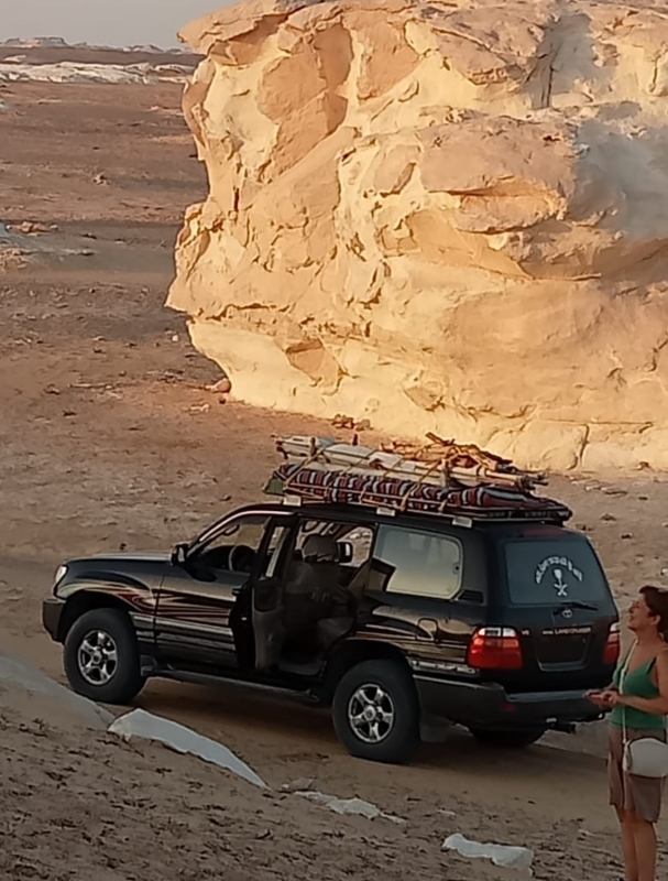 Black and White Desert Tour 2 Days 1 Night From Cairo Or Giza 9