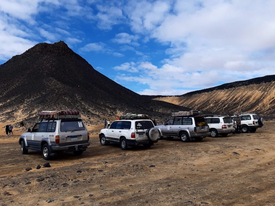 Black and White Desert Tour 2 Days 1 Night From Cairo Or Giza 8