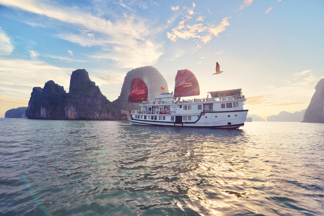 9 Days Northern Vietnam: From the Mountain to the Bay 4
