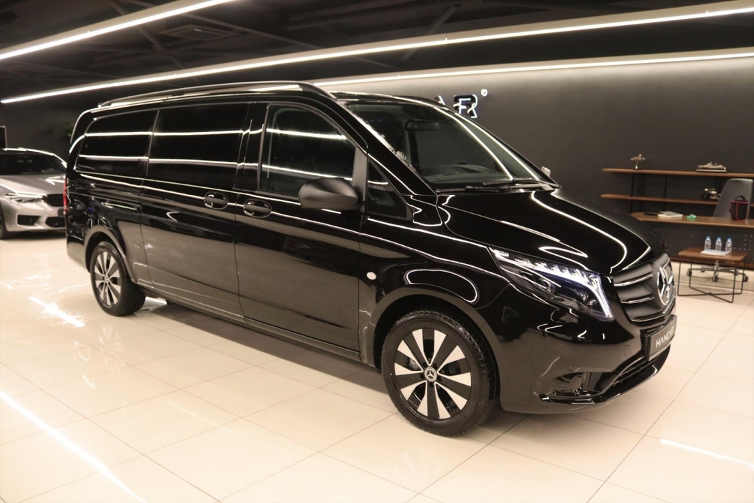 Private Istanbul Airport(IST) Arrival or Departure Transfer 1
