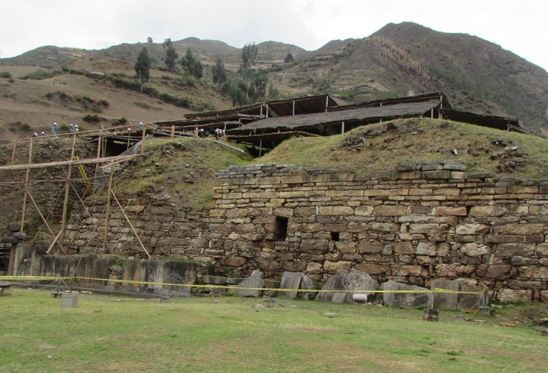 Chavin Ruins - the Pre-Incas archeaological center 10