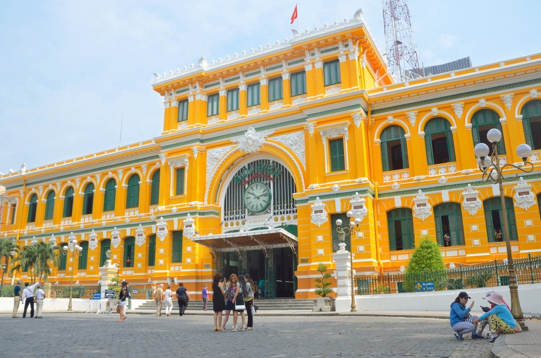 Saigon full day group tour 2