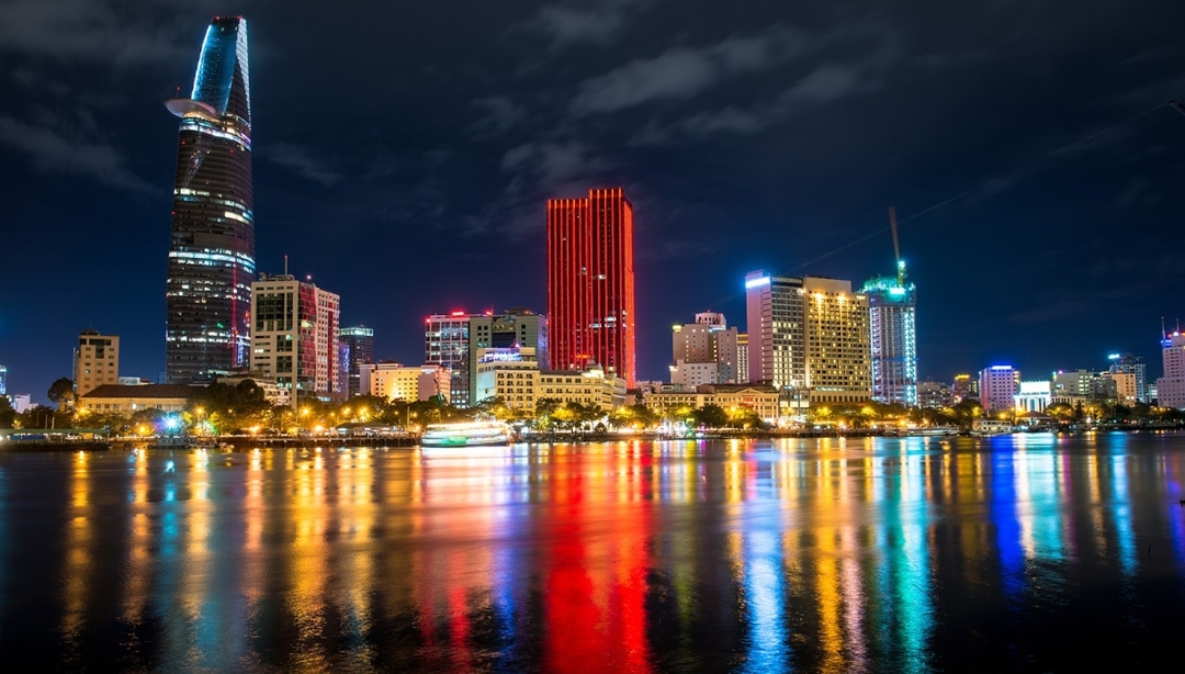 Cruise dinner on Saigon river 1