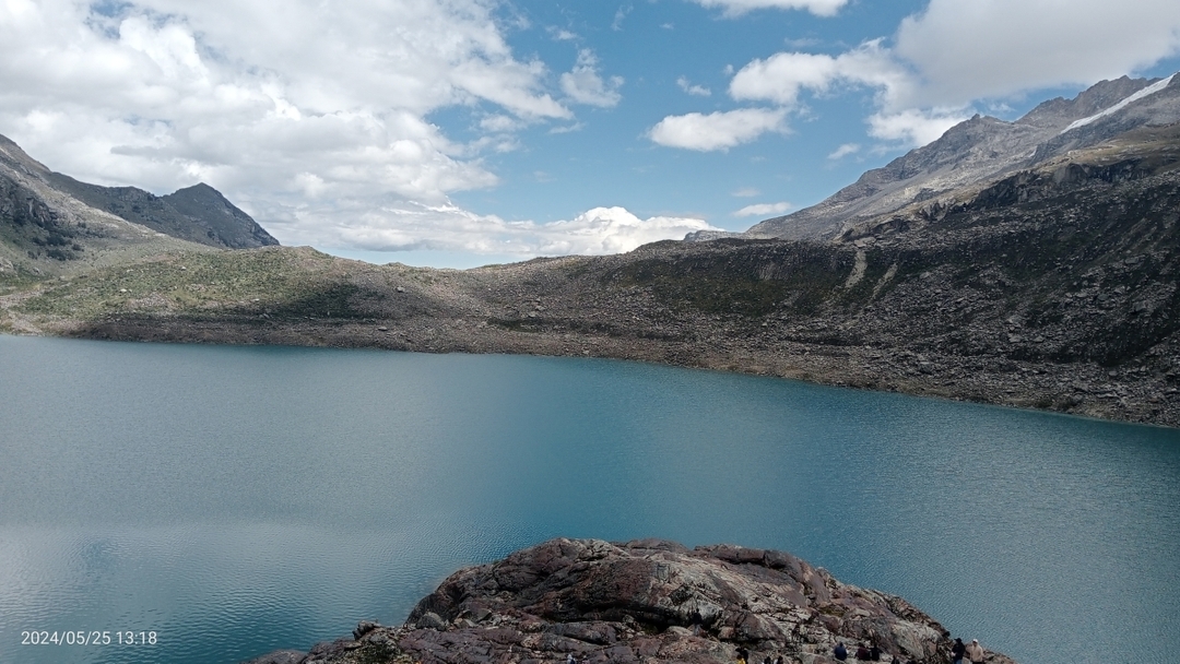 Rocotuyoc Glacier Lake full day tour - Huascaran National Park 9