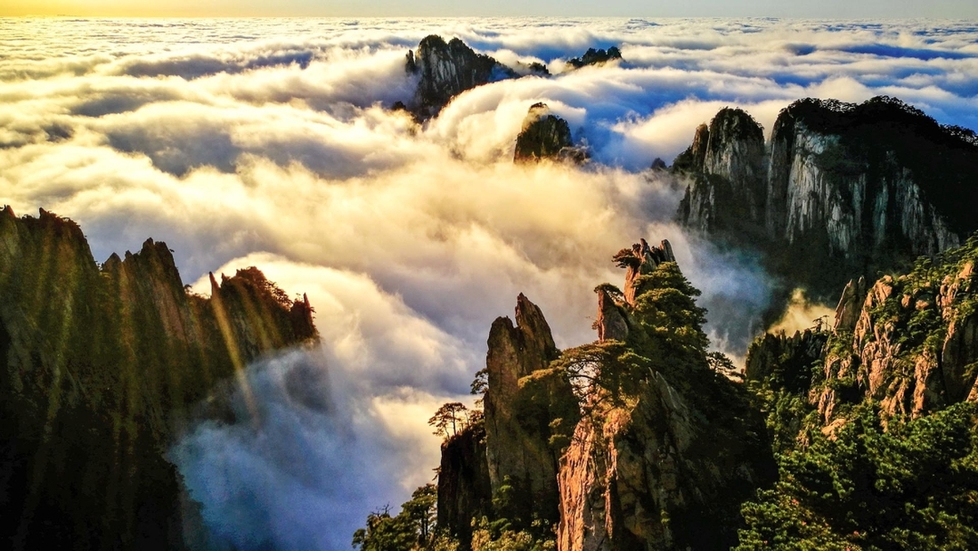 Colorful China from Great Wall to Water Towns - Customizable 5