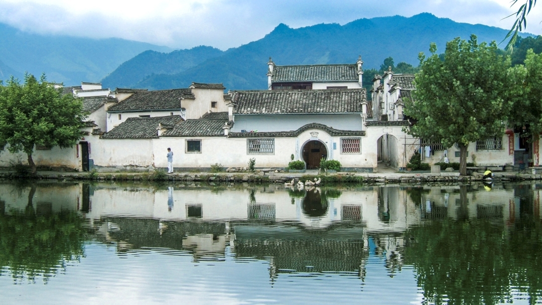 Colorful China from Great Wall to Water Towns - Customizable 10