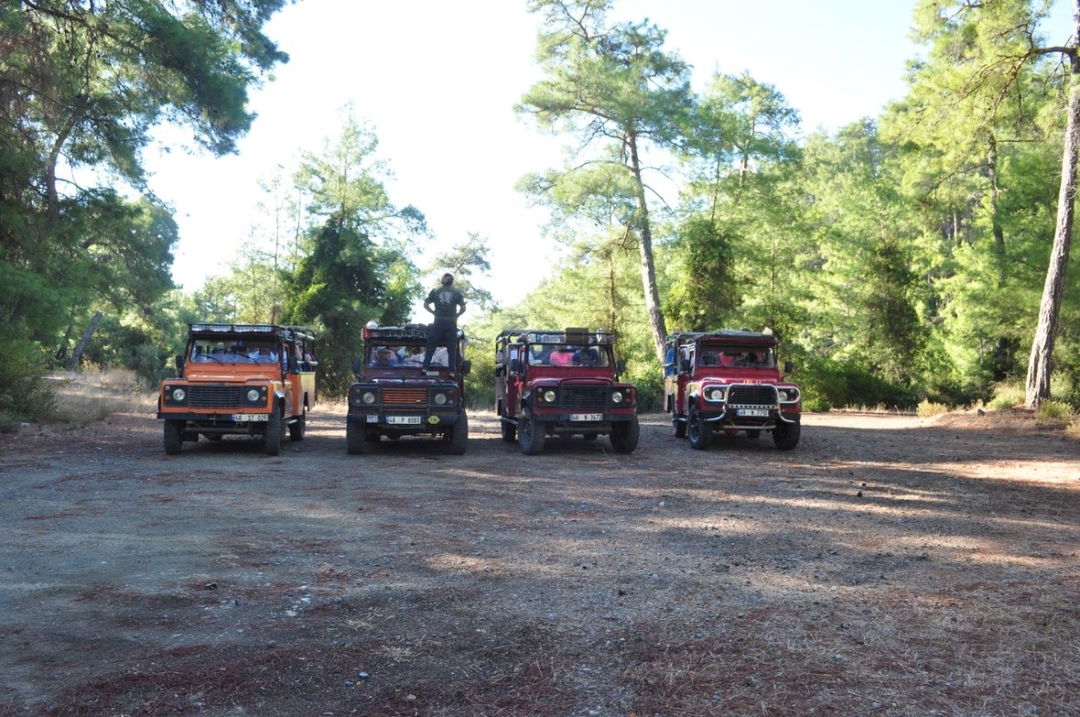 Jeep Safari and Cleopatra Boat tour in One Day from Marmaris 10