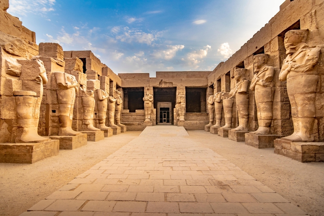 Pharaohs and Pyramids 4