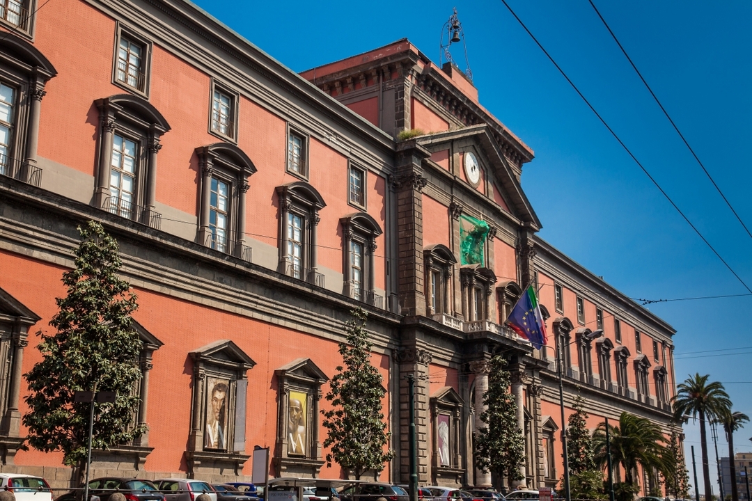 Guided Walking Tour with Street Food Experience in Naples - Shared tour 2