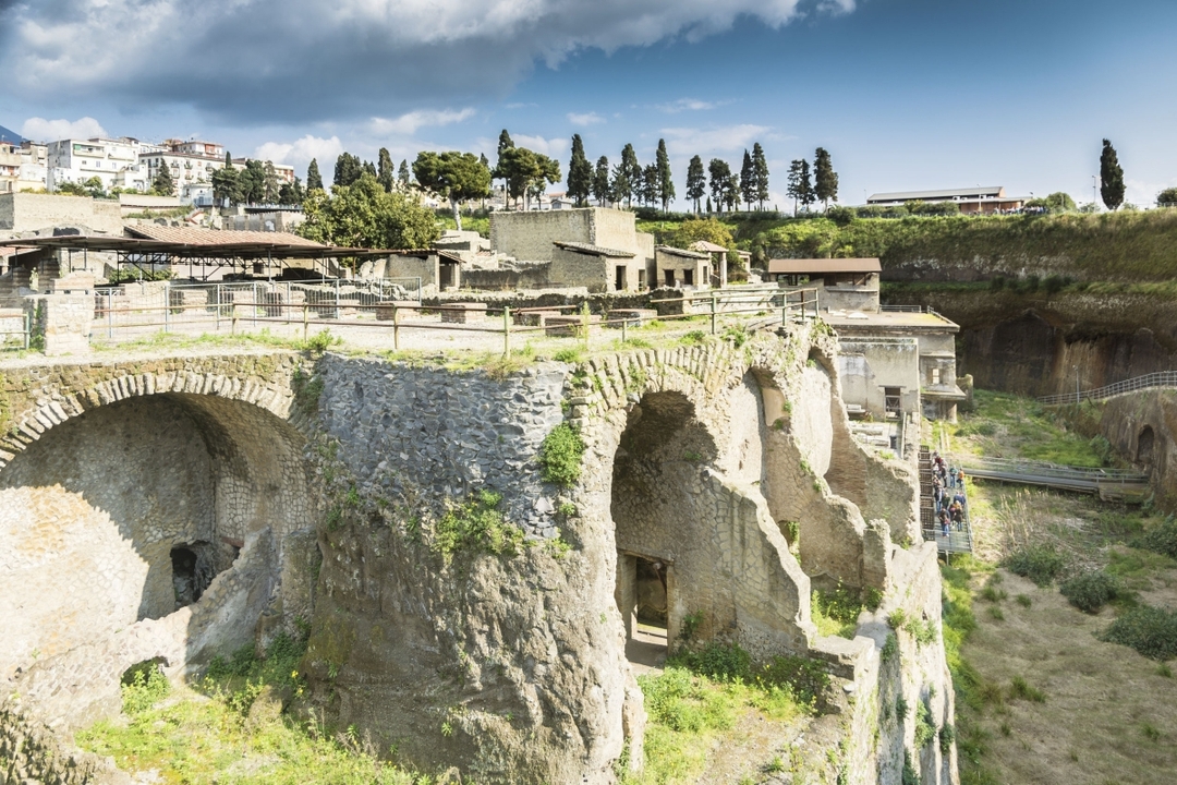 From Naples: discover the ancient Herculaneum - shared tour 4