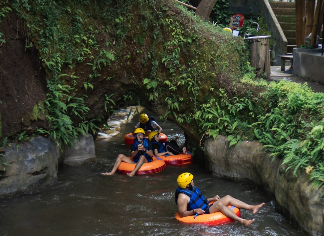 Cave River Tubing Adventure in Ubud 2