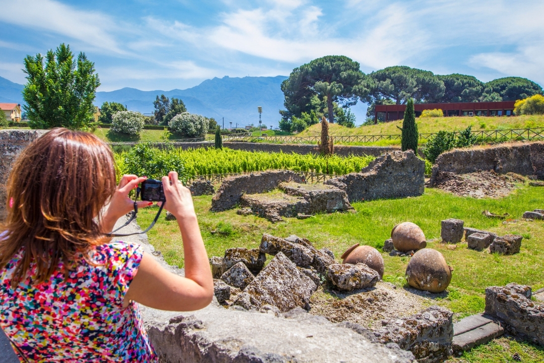 From Naples: Amalfi Coast & Pompeii Guided Tour without lunch – shared group 2