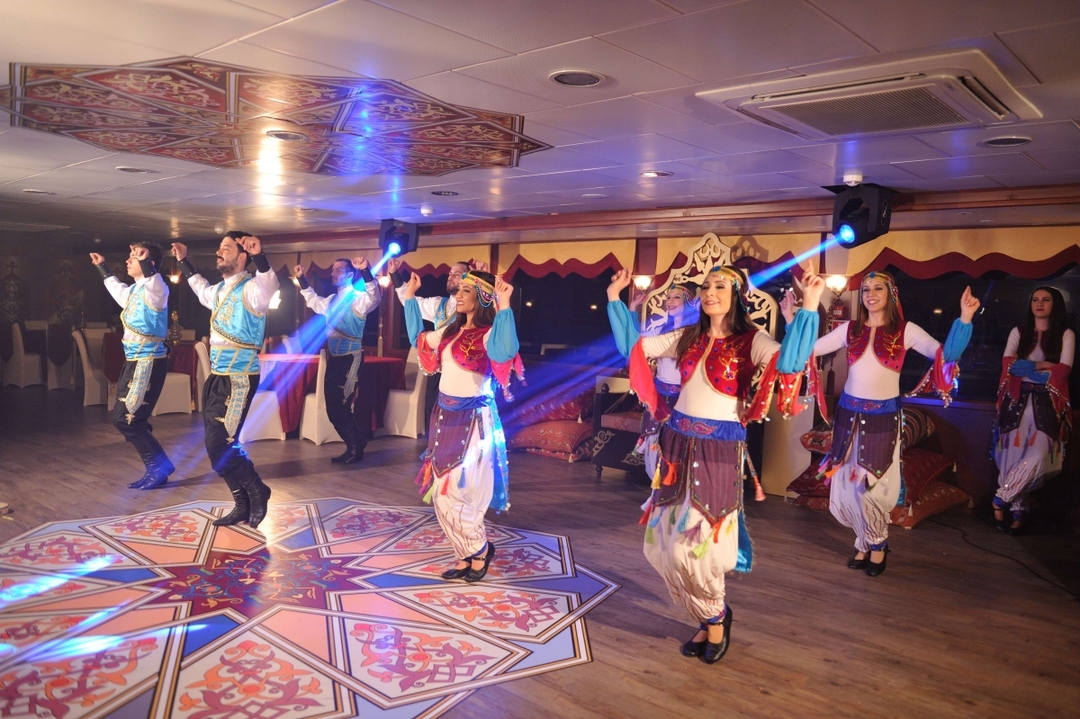 4-Day Istanbul City Highlights Tour: Discover the Magic of Two Continents 9
