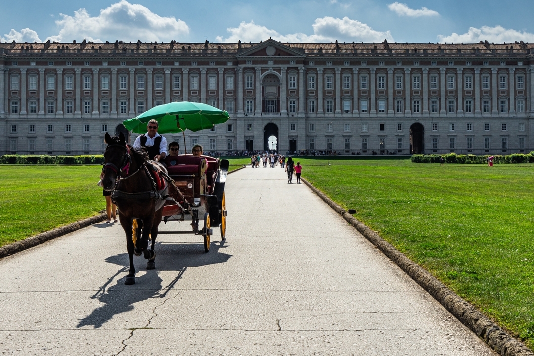 Caserta Royal Palace guided walking tour  - Shared tour 2