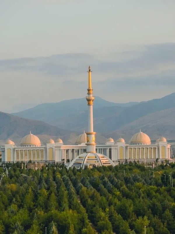 3 days 2 nights tour Turkmenistan Kunya Urgench – Darvaza – Ashgabat – Mary – Farap Border 11