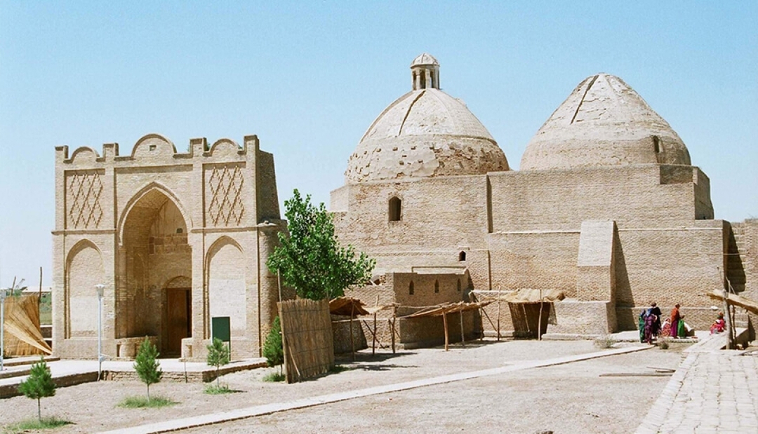 4-Day Turkmenistan Adventure Discovering History and Natural Wonders from Farap (Border) to Dashoguz Shabat(Border) 2