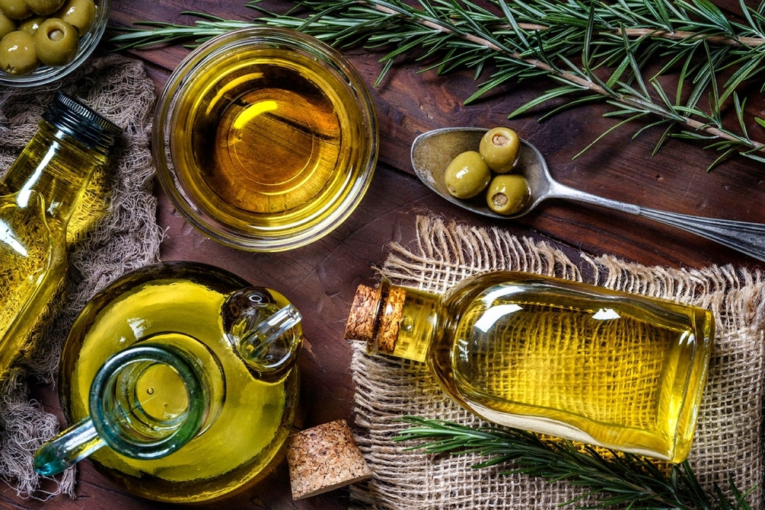 Olive Oil Tasting at the Mykonian Farm 5