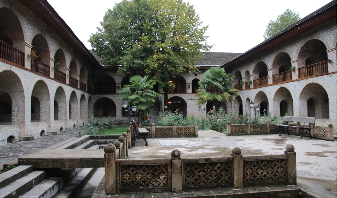 Unforgettable 11 Day Azerbaijan Tour Package 8