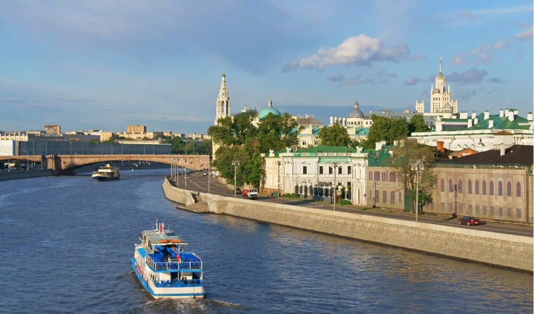 Summer Moskva River Cruise 3