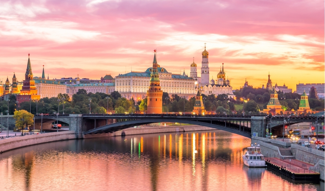 Summer Moskva River Cruise 6