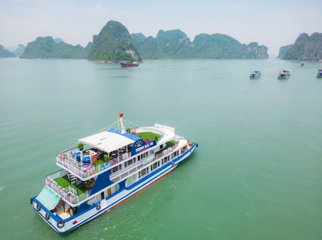 Ha Long Bay full day tour with Luxury Cruise from Hanoi 7