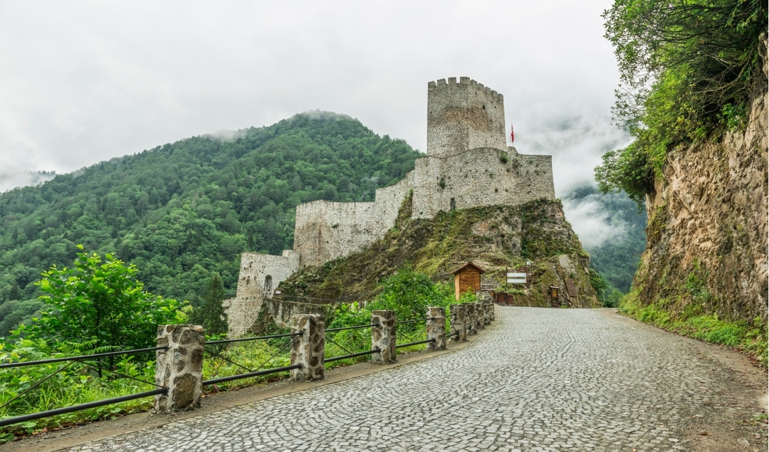A Getaway in the Heart of Eastern Black Sea 2 Day Elevit Plateau Tour 3