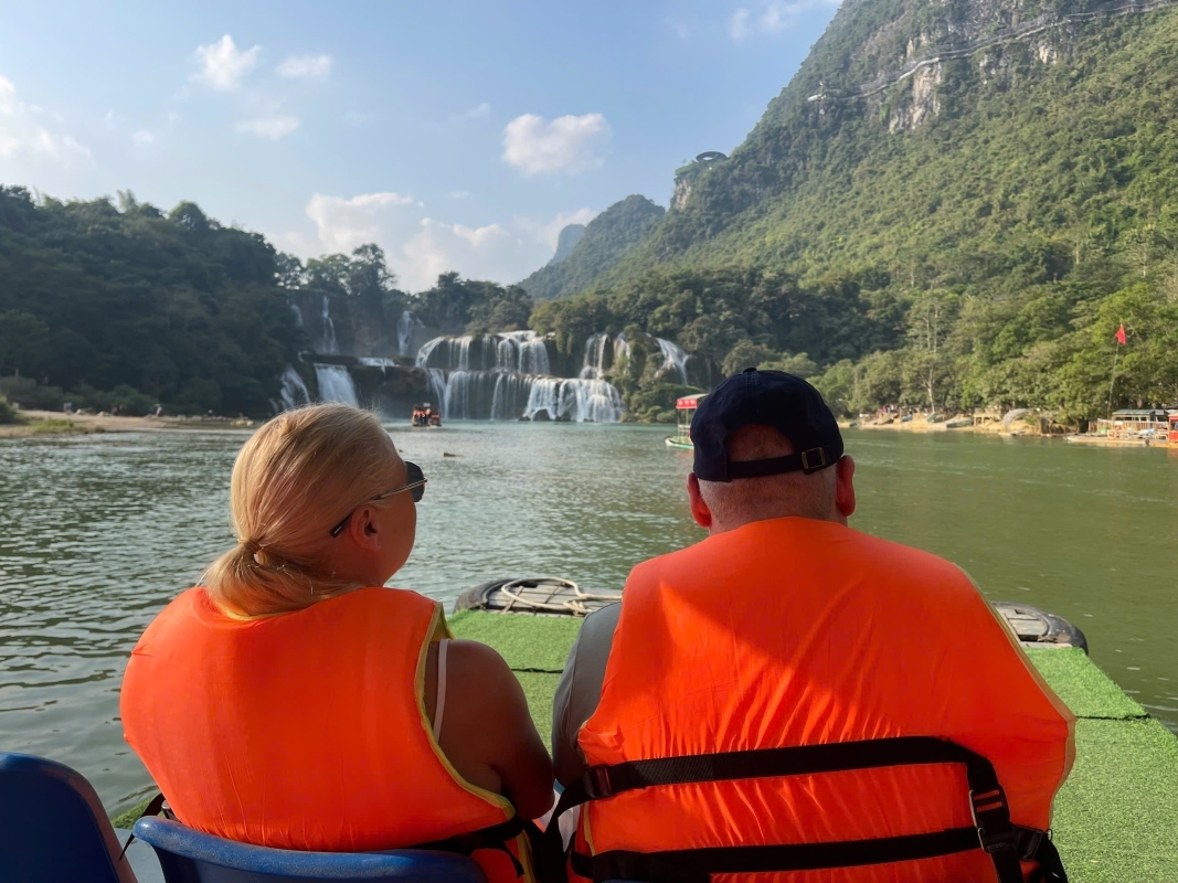 Ban Gioc Waterfall 3 Days 2 Nights Private Tour from Hanoi 6