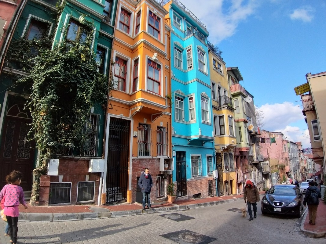 Balat: History & Colors + Pottery and Ceramic Class 5