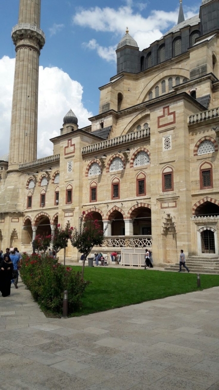 Synagogue with Mosque and Church Walking Tour in Istanbul 3