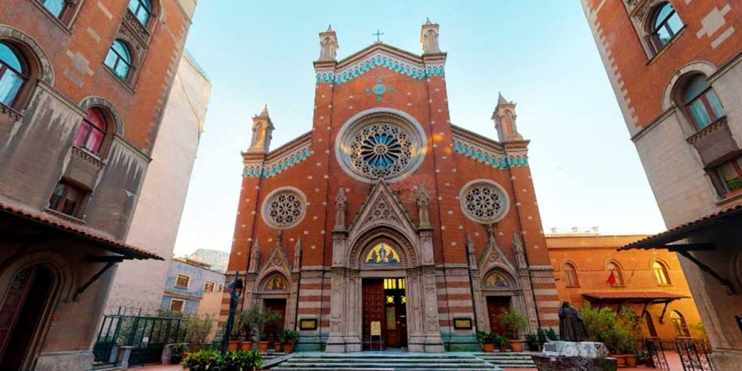 Synagogue with Mosque and Church Walking Tour in Istanbul 6