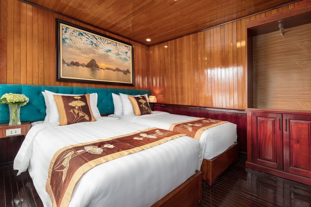 Ha Long 2 days 1 night with Cruise 3* from Hanoi 3