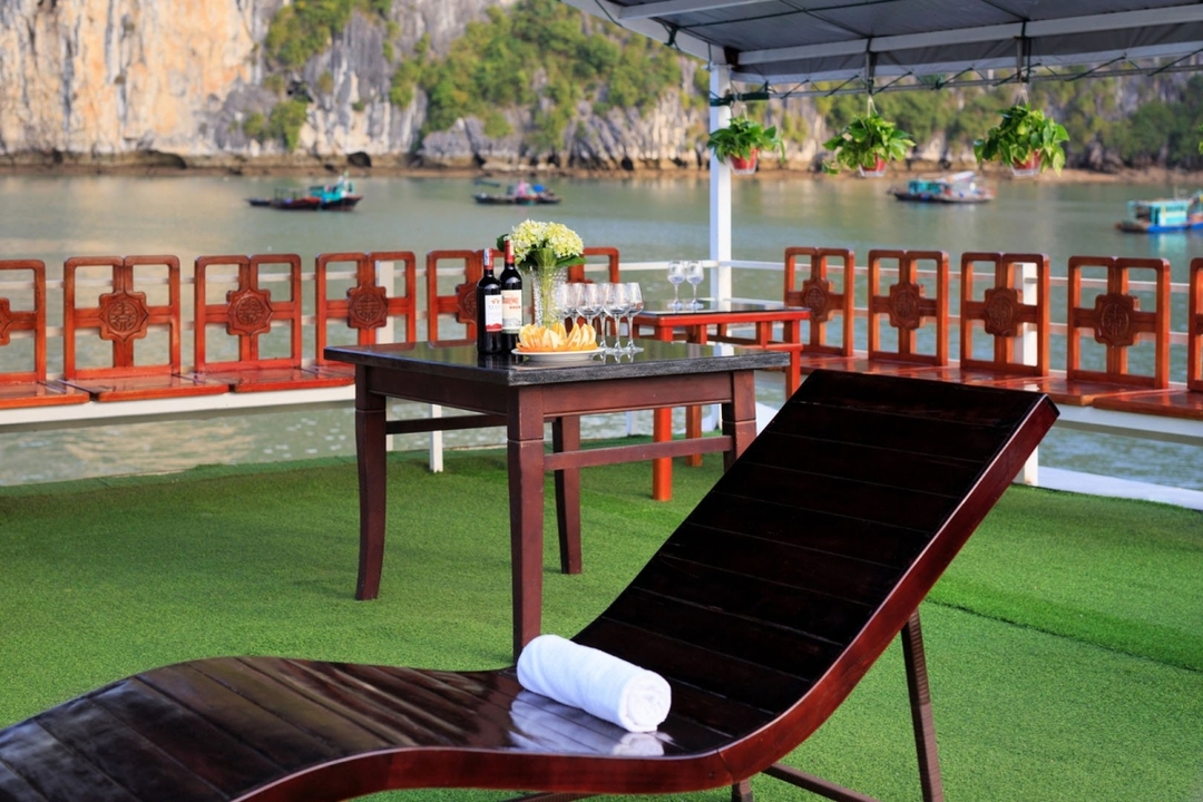 Ha Long 2 days 1 night with Cruise 3* from Hanoi 9
