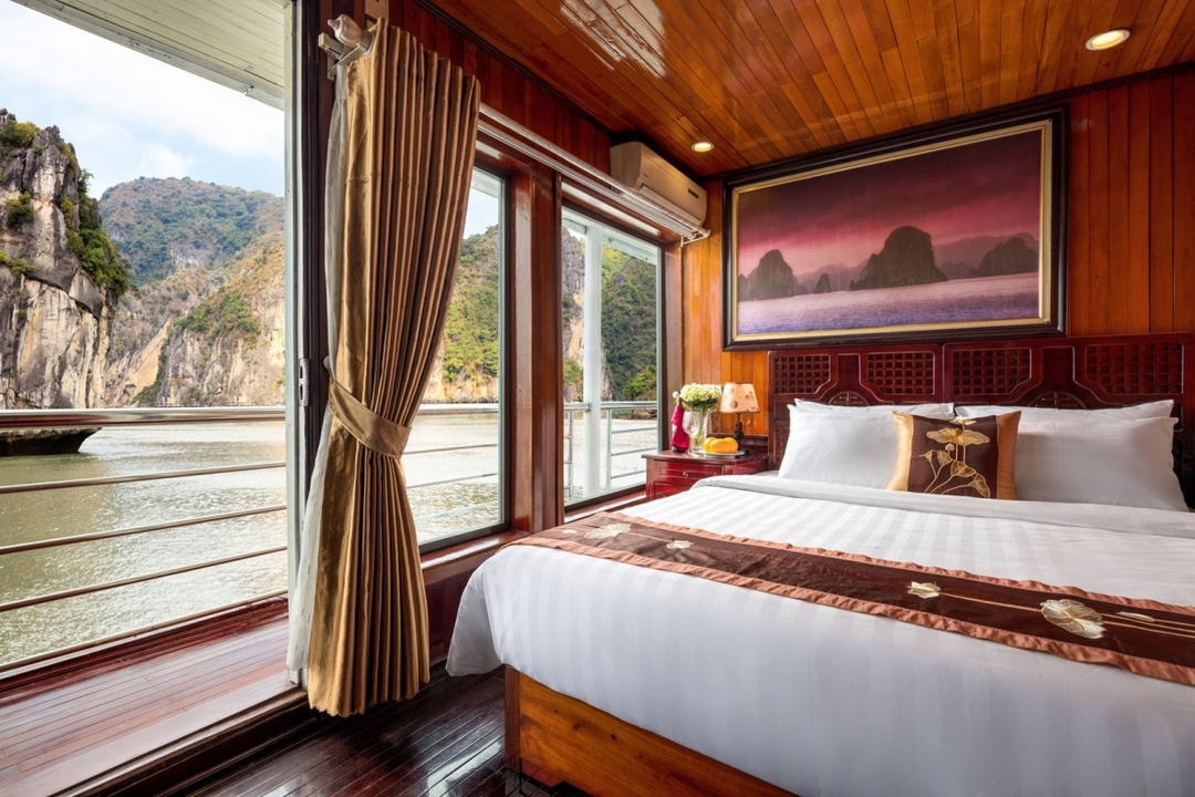 Ha Long 2 days 1 night with Cruise 3* from Hanoi 5