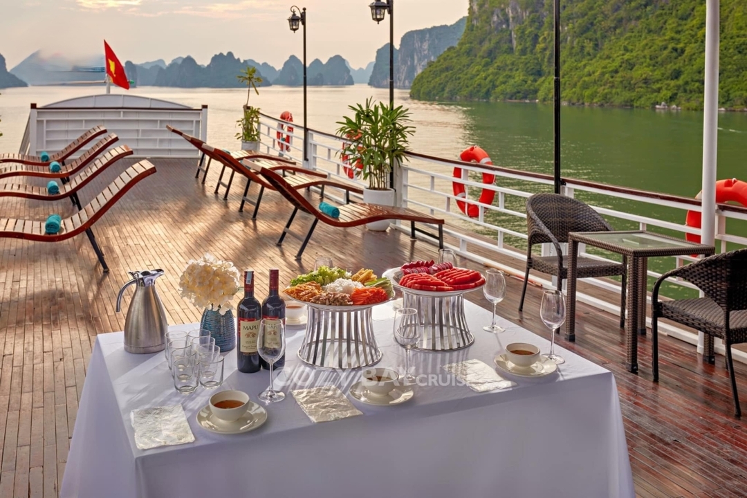 Ha Long 2 days 1 night with Cruise 3* from Hanoi 10