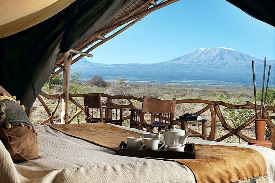 "Kenya’s Wildlife Circuit: 6-Day Safari in Masai Mara, Nakuru & Amboseli with Sopa Lodges 4