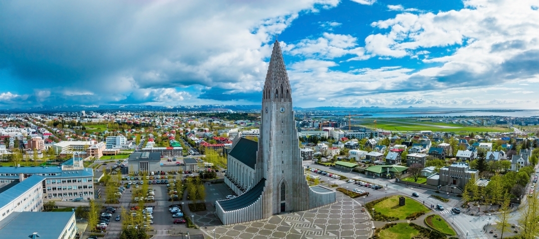 PRIVATE REYKJAVIK CITY TOUR – YOUR ULTIMATE GUIDE TO REYKJAVIK (CHILDREN FRIENDLY) 2
