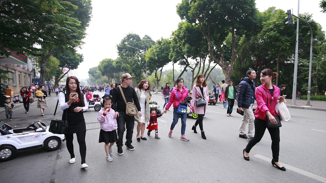 Hanoi Walking City Tour Half Day  6