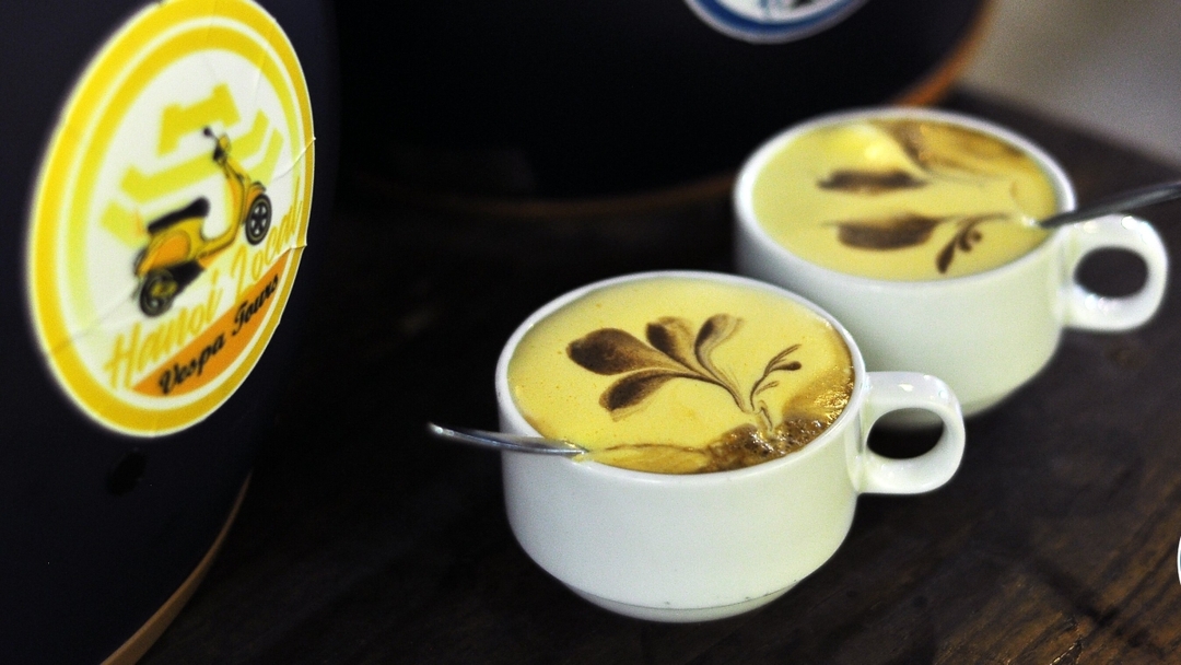 Hanoi Night Vibes: Immerse in Hanoi Local Life with Street Food 8