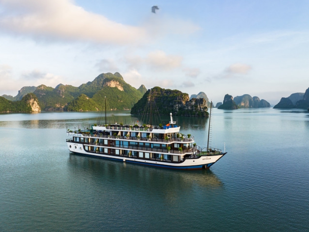 Ha Long - Lan Ha Bay 2 days 1 night with Cruise 5* from Hanoi 1