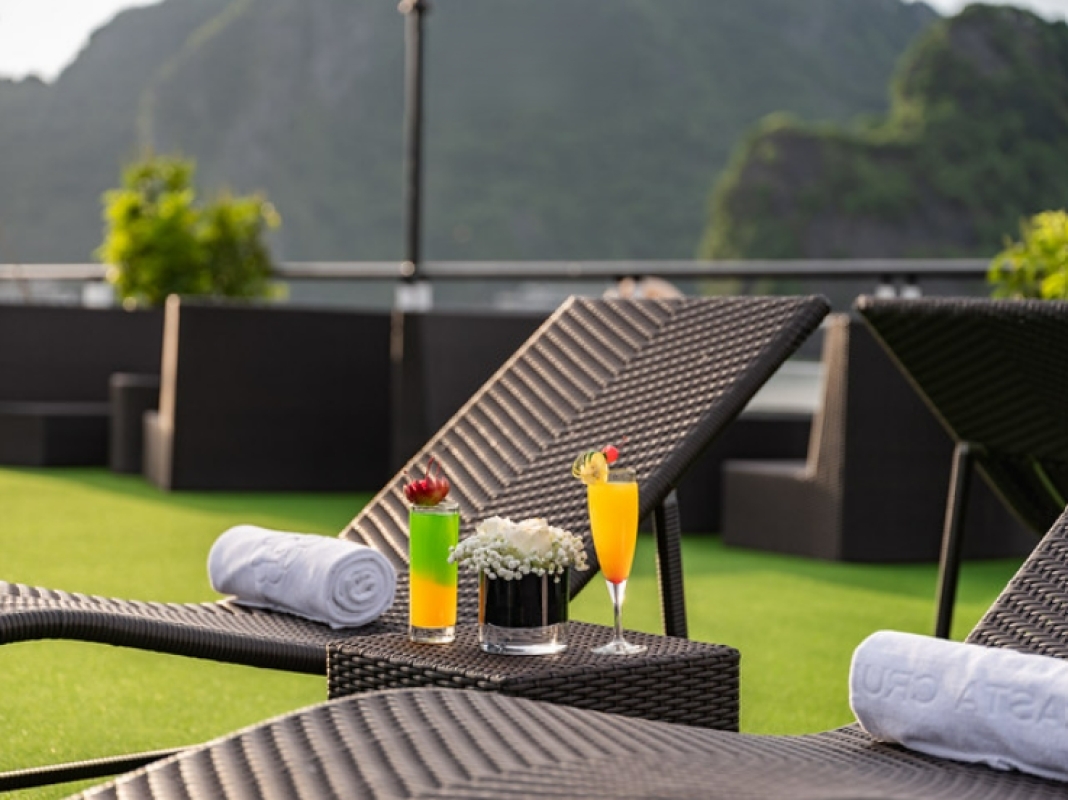 Ha Long - Lan Ha Bay 2 days 1 night with Cruise 5* from Hanoi 5