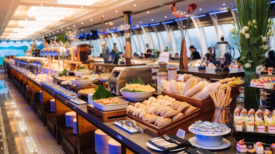 Paradise Delight Cruise – 7-Hour Halong Bay Experience with Lunch & Live Music By Sanna Tour 8