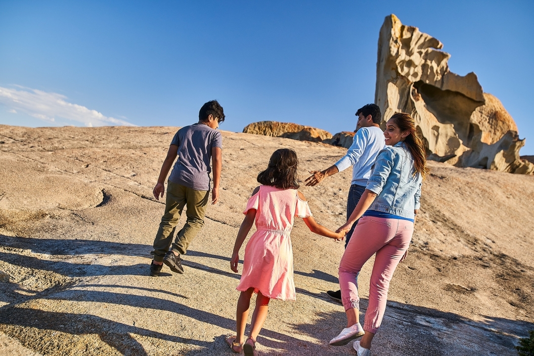 Kangaroo Island Scenic Nature and Wildlife Day Tour 8