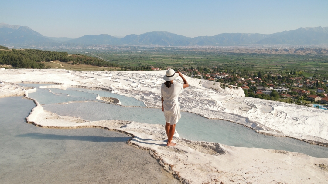13 Day Turkey & Greece Highlights Tour: Istanbul, Cappadocia, Santorini & Athens 10