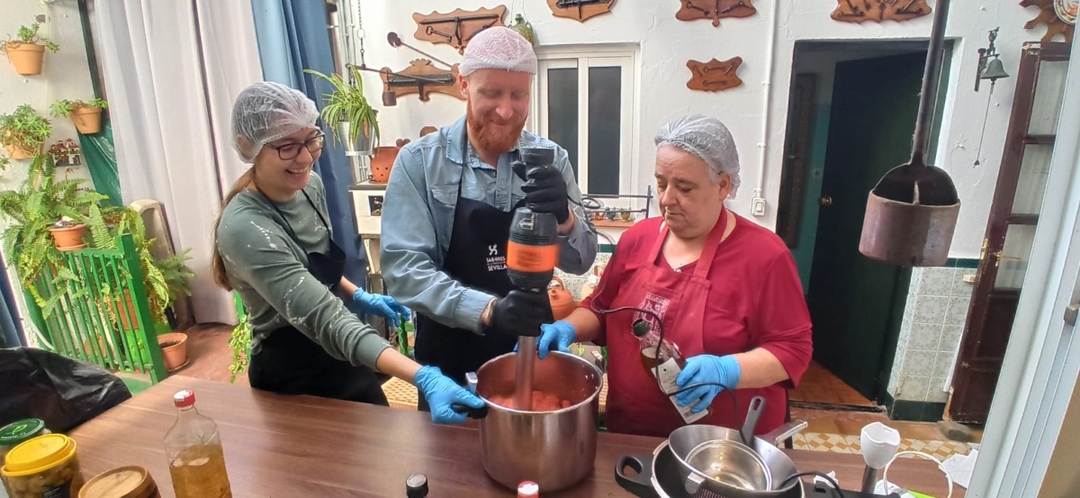 Private Cooking Class in Traditional Andalusian Housing 7