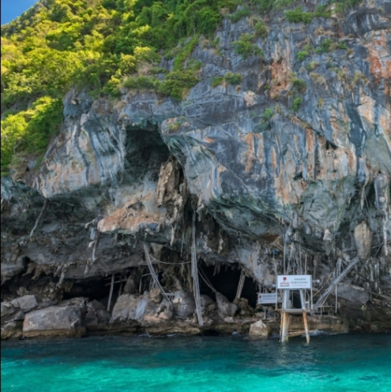 Phi Phi & Bamboo Island By Speed Catamaran 3